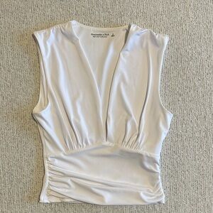 Abercrombie & Fitch top
